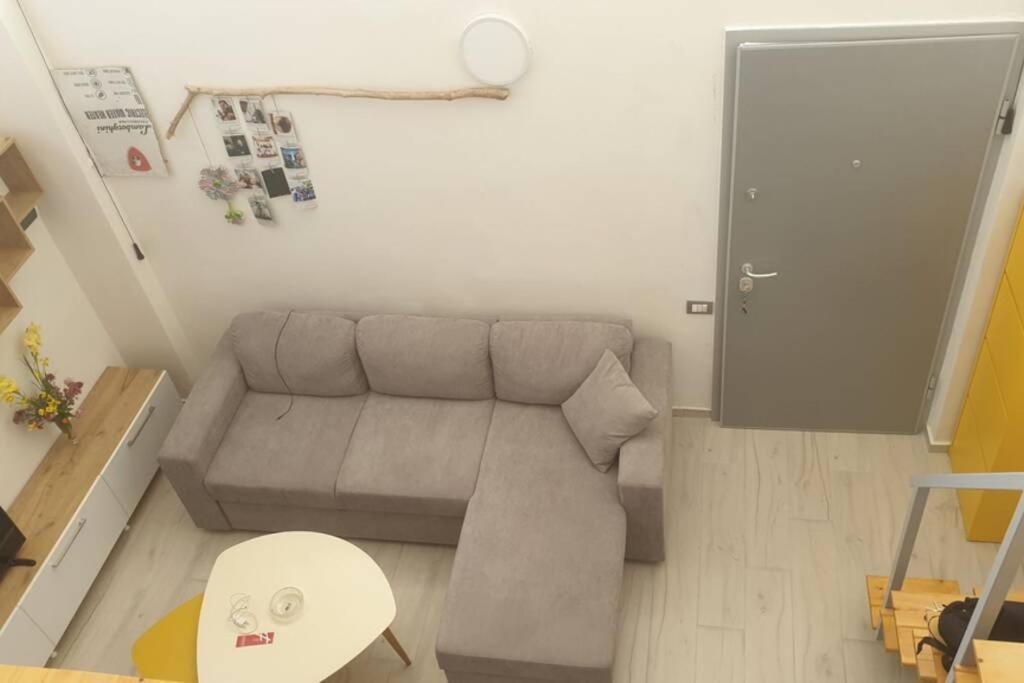 Dario's Loft In City. * Vlorë
